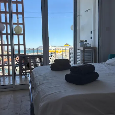 Studio, Vue - Port De Toulon
