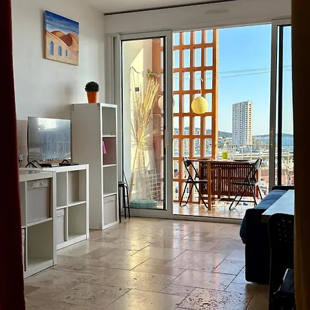 Studio, Vue - Port De * Toulon