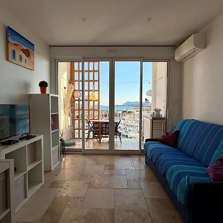 Studio, Vue - Port De Toulon